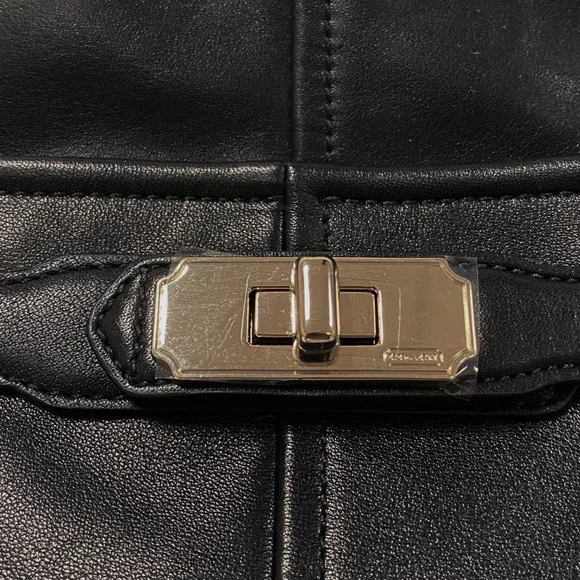 Coach 17816 Chelsea Black Leather Ashlynn Hobo Bag